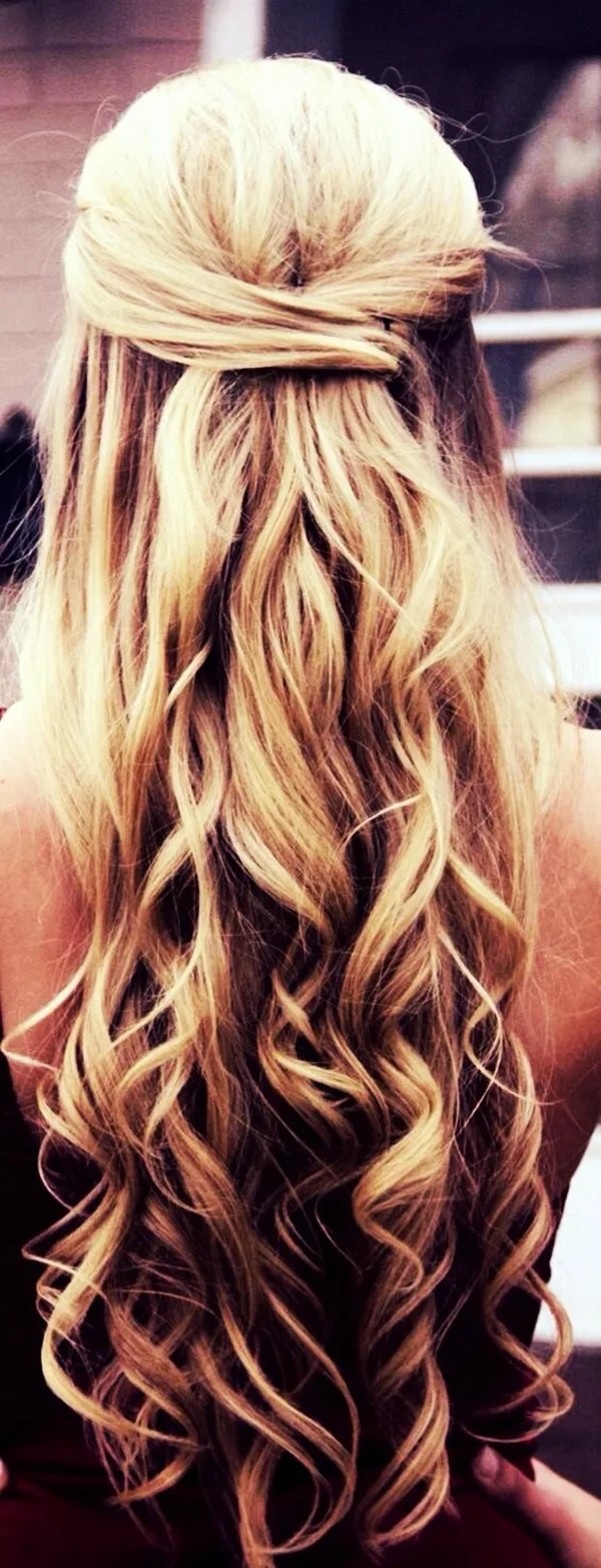 40 Perfectly Imperfect Curly Hair Hairstyles - (18)