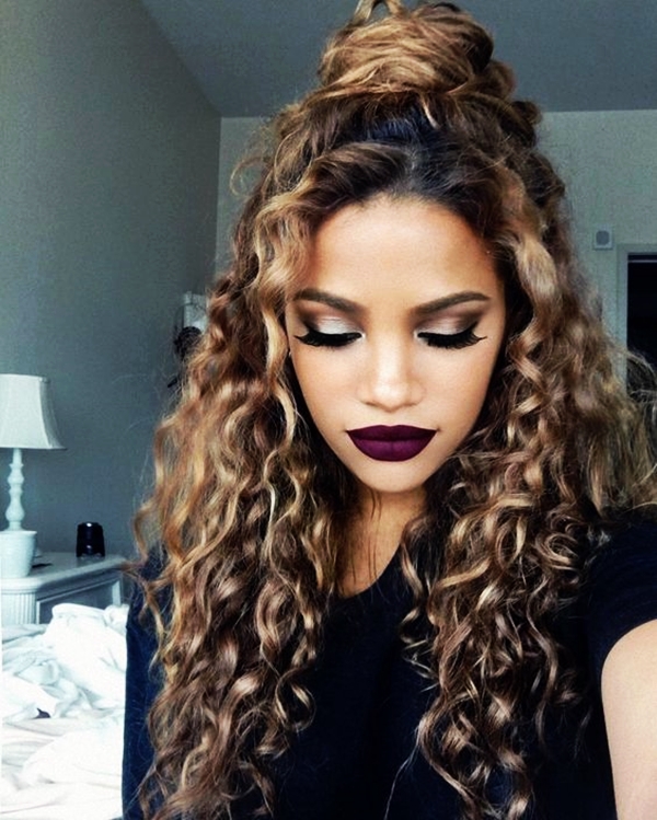 40 Perfectly Imperfect Curly Hair Hairstyles - (2)