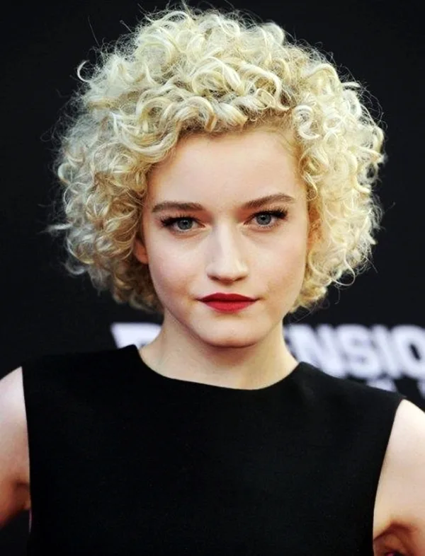 40 Perfectly Imperfect Curly Hair Hairstyles - (30)
