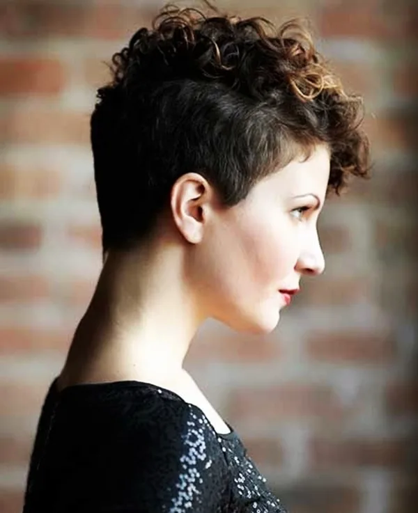 40 Perfectly Imperfect Curly Hair Hairstyles - (40)