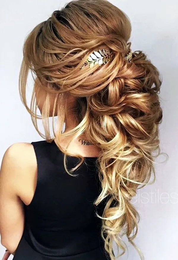 Drop-Dead Exquisite Wedding Hairstyle Ideas (10)