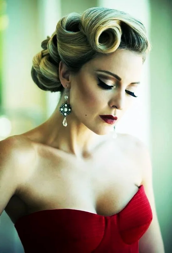 Drop-Dead Exquisite Wedding Hairstyle Ideas (18)