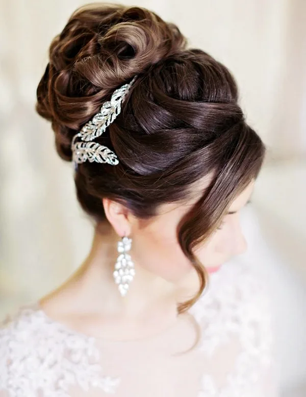 Drop-Dead Exquisite Wedding Hairstyle Ideas (33)