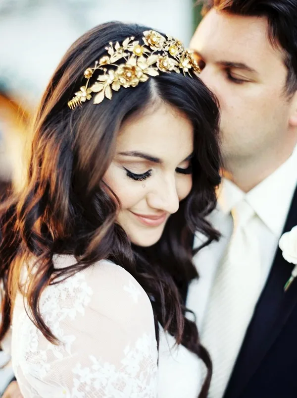 Drop-Dead Exquisite Wedding Hairstyle Ideas (35)