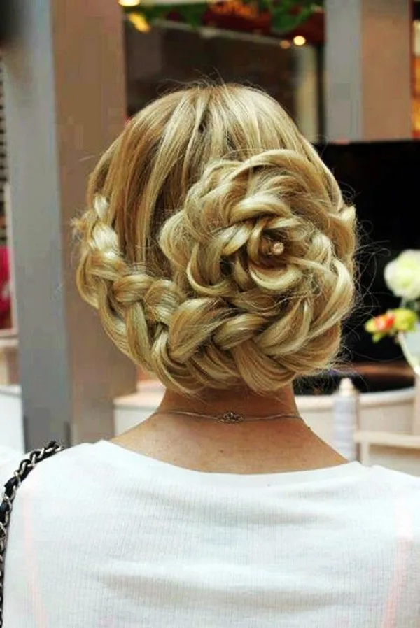 Drop-Dead Exquisite Wedding Hairstyle Ideas (47)