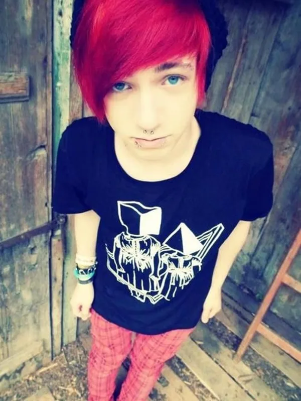 Cute Emo Hairstyles for Teens (1)