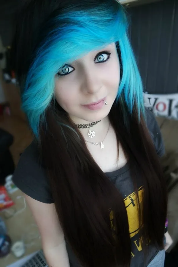 Cute Emo Hairstyles for Teens (21)