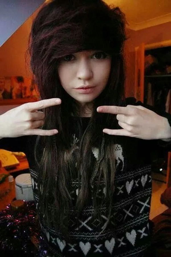 Cute Emo Hairstyles for Teens (26)