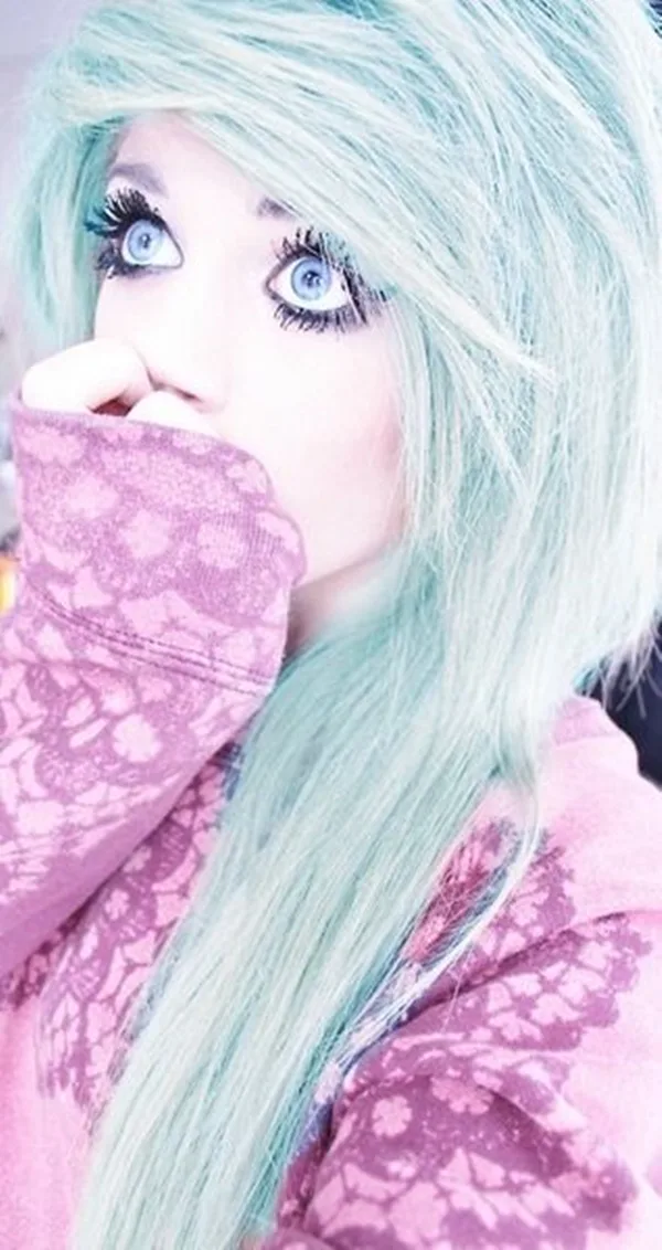 Cute Emo Hairstyles for Teens (30)
