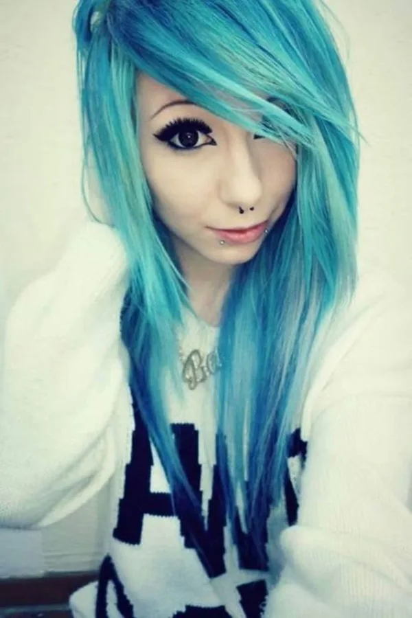 Cute Emo Hairstyles for Teens (31)
