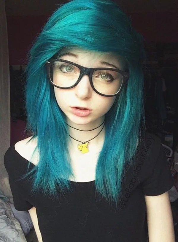 Cute Emo Hairstyles for Teens (40)