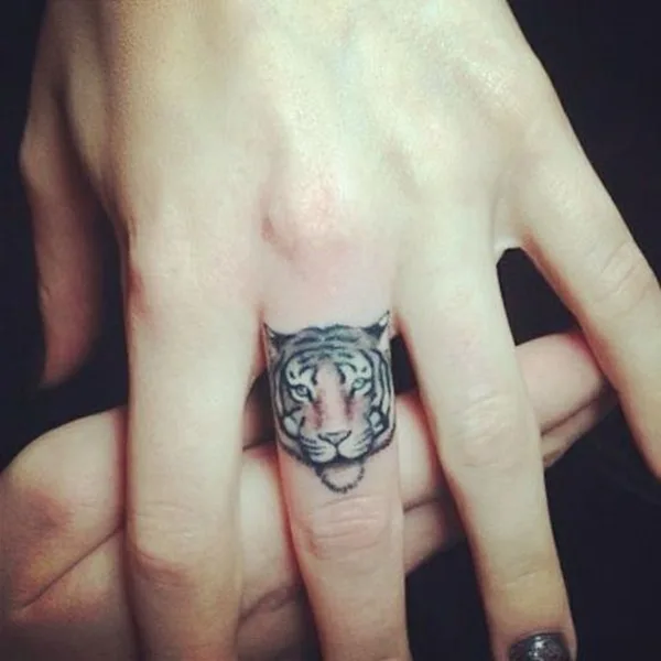 The Body is the Greatest Canvas (40 Best Tattoos) (6)