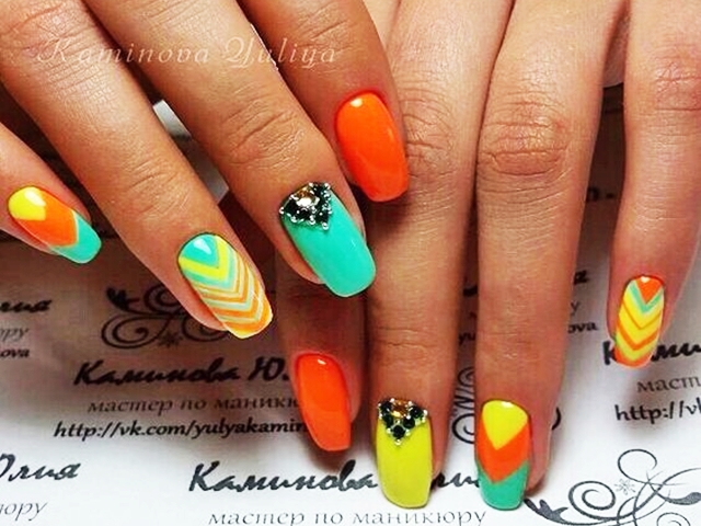 40 Pictures of Acrylic Nail Designs