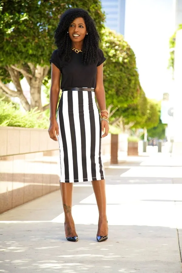 office-inspired-striped-skirt-outfits-14