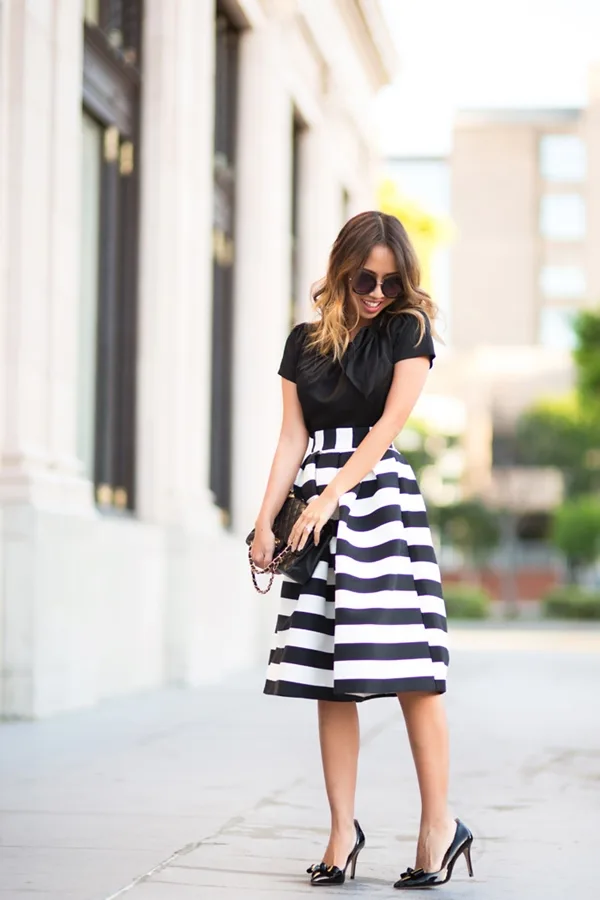 office-inspired-striped-skirt-outfits-30