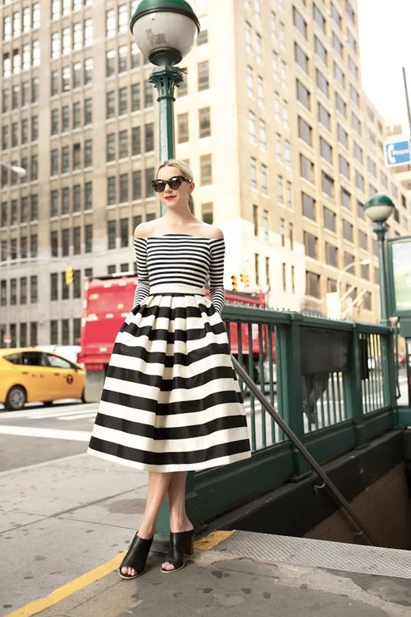 office-inspired-striped-skirt-outfits-33