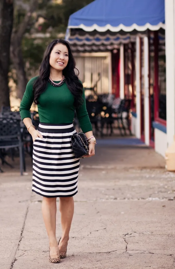 office-inspired-striped-skirt-outfits-35