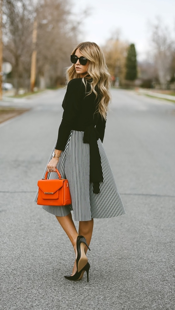 40 Office Inspired Striped Skirt Outfits - Buzz 2018