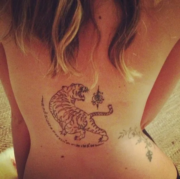 40-rare-sak-yant-tattoos-by-thai-monks-no-ordinary-ink-tattoo-12