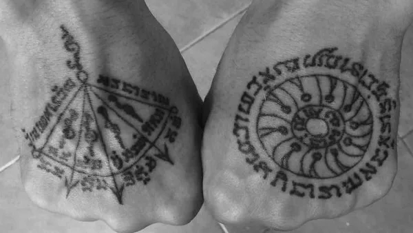 40-rare-sak-yant-tattoos-by-thai-monks-no-ordinary-ink-tattoo-24