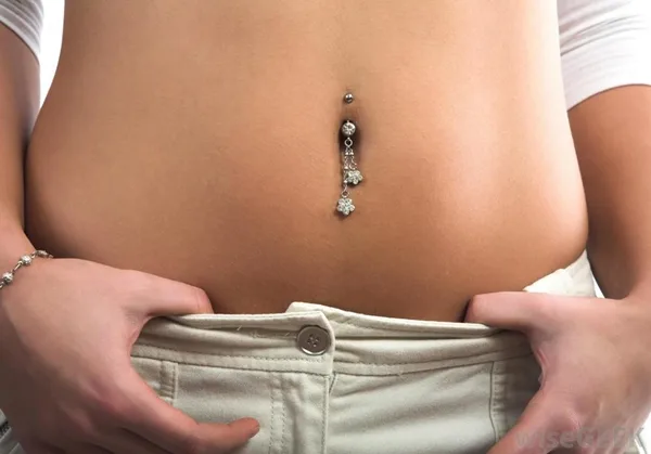 belly-button-piercings-43