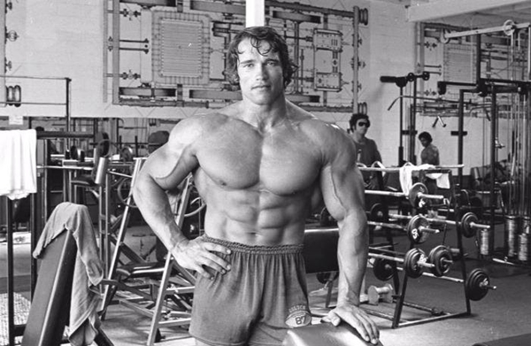 Arnold Schwarzenegger Bodybuilding Pictures - (14)