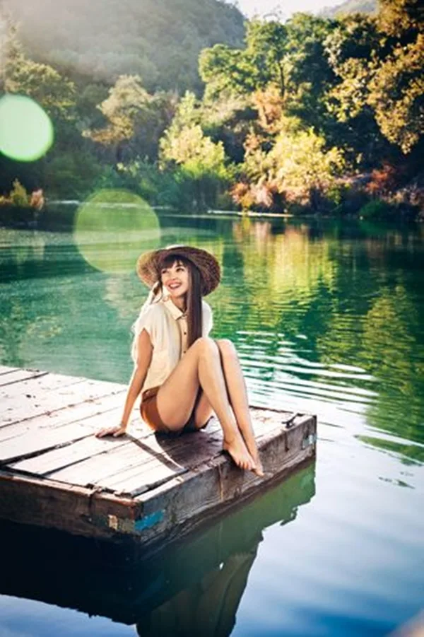 senior-year-picture-ideas-38