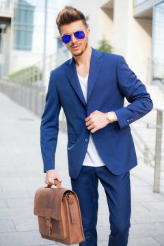 40 Work Outfits for Men to Try in 2022 – Buzz16