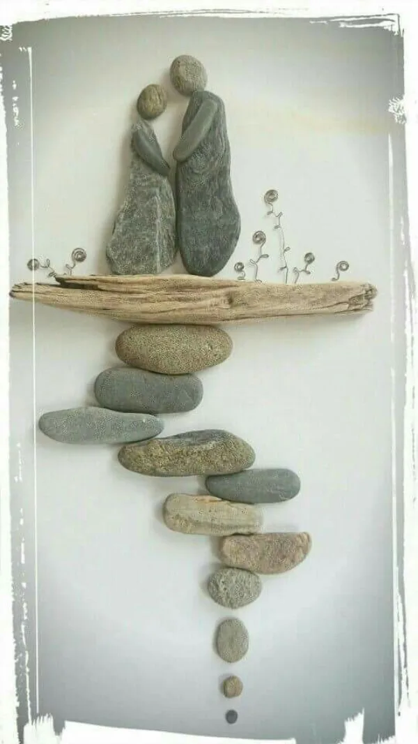 rock-and-pebble-art-ideas-34