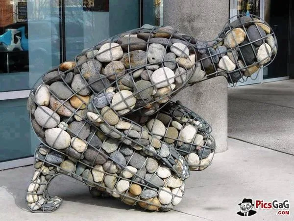 rock-and-pebble-art-ideas-37