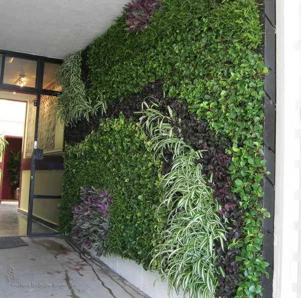 Super-Creative-Vertical-Garden-Ideas-36