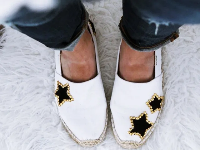 Smart-DIY-Formulas-to-Update-Old-Shoes