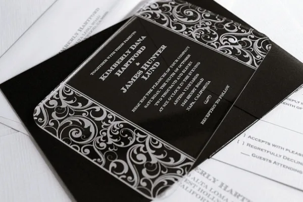 Unique-And-Modest-Wedding-Invitation-Card-Ideas