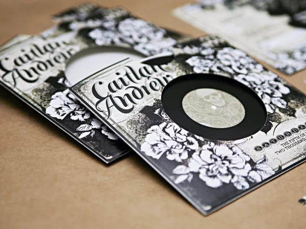 Unique-And-Modest-Wedding-Invitation-Card-Ideas