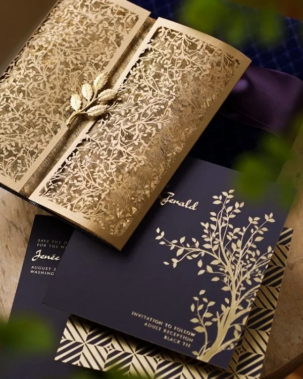Unique-And-Modest-Wedding-Invitation-Card-Ideas