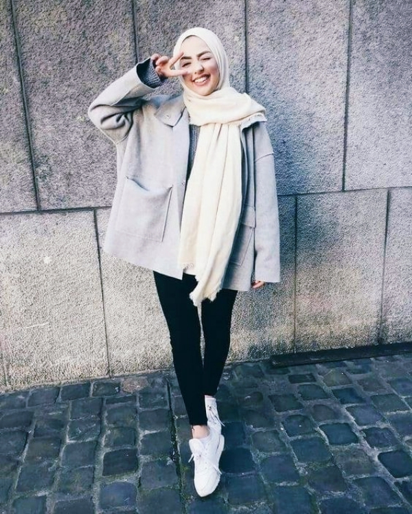 20 Attractive Hijab Winter Outfits Buzz16