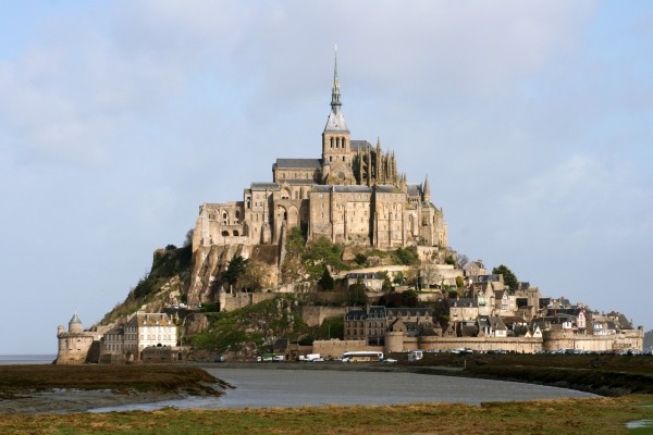 Most-Beautiful-Castles-Around-The-World