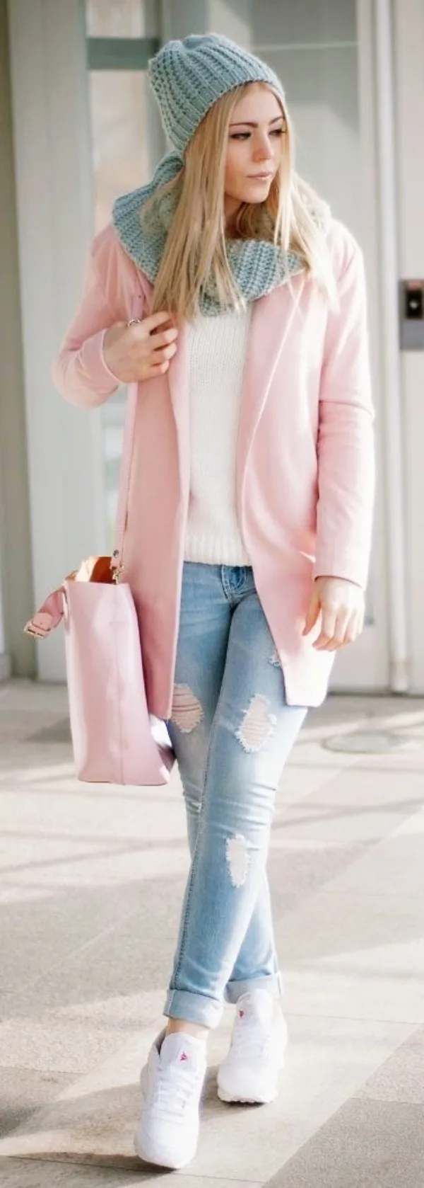 Light-on-Light-Outfit-Combinations