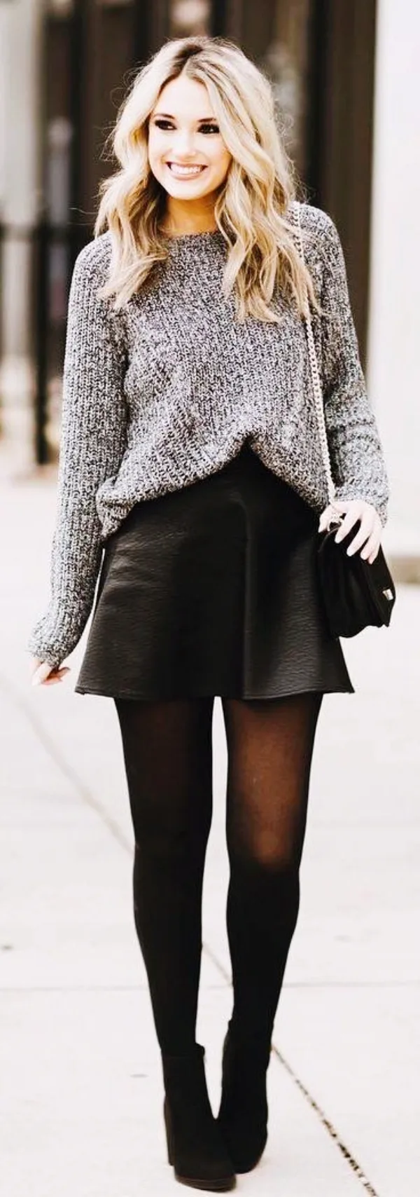 Off-to-Work-Oversized-Sweater-Outfits