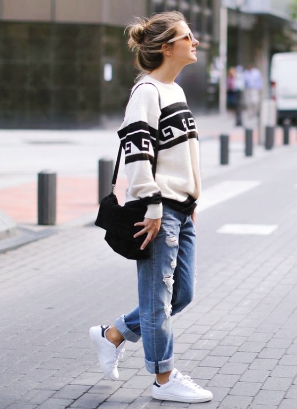 Off-to-Work-Oversized-Sweater-Outfits