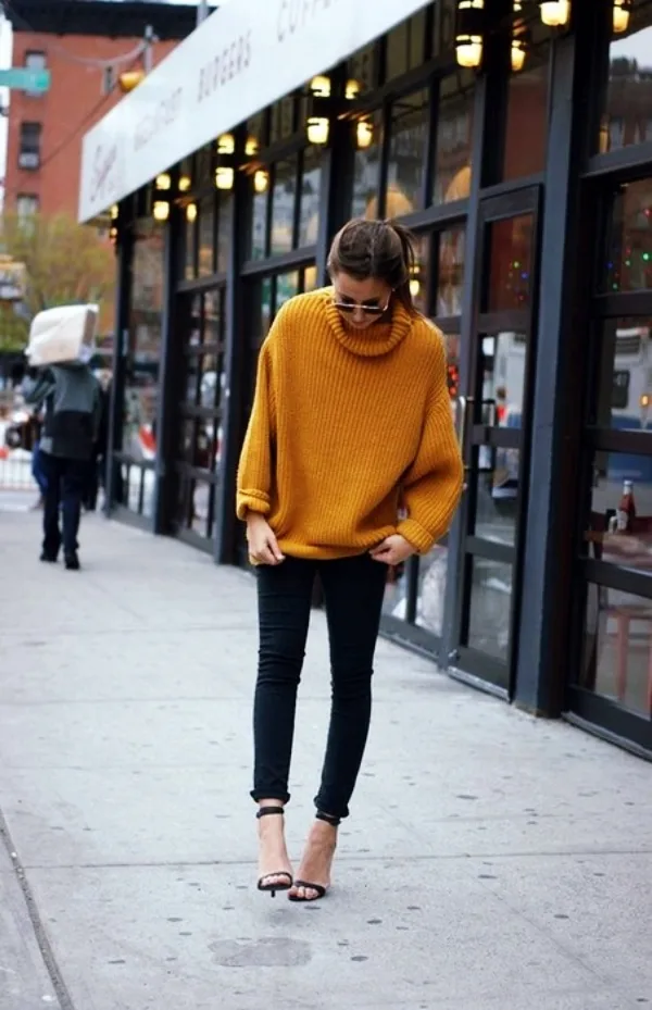 Off-to-Work-Oversized-Sweater-Outfits