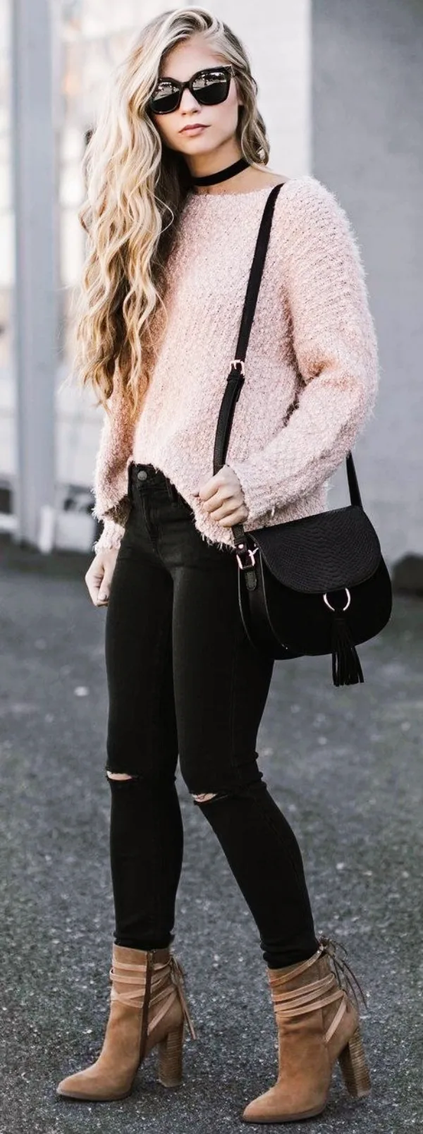 Off-to-Work-Oversized-Sweater-Outfits