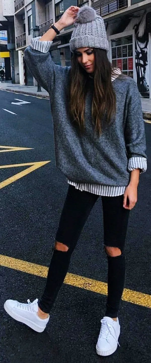 Off-to-Work-Oversized-Sweater-Outfits