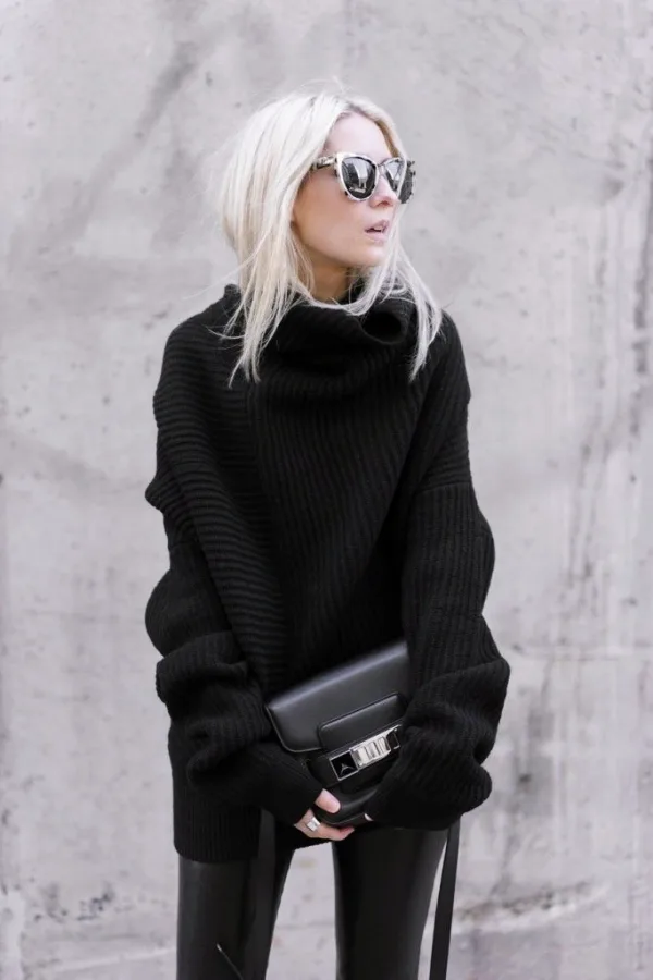 Off-to-Work-Oversized-Sweater-Outfits