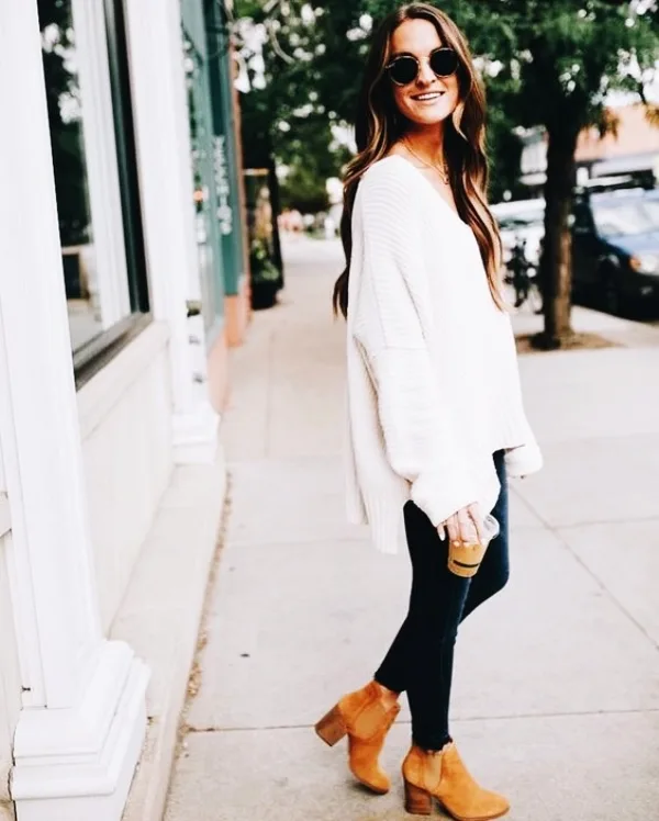 Off-to-Work-Oversized-Sweater-Outfits