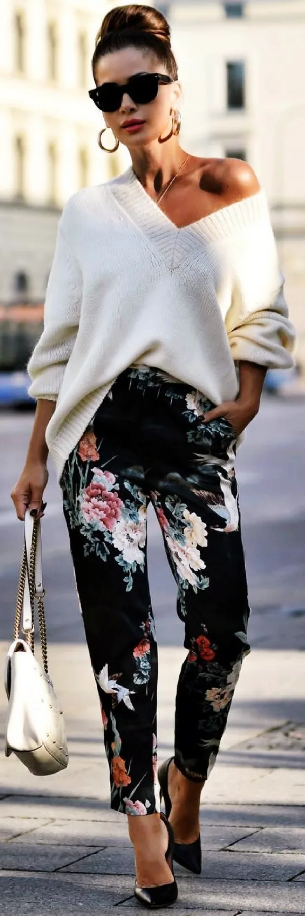 Off-to-Work-Oversized-Sweater-Outfits