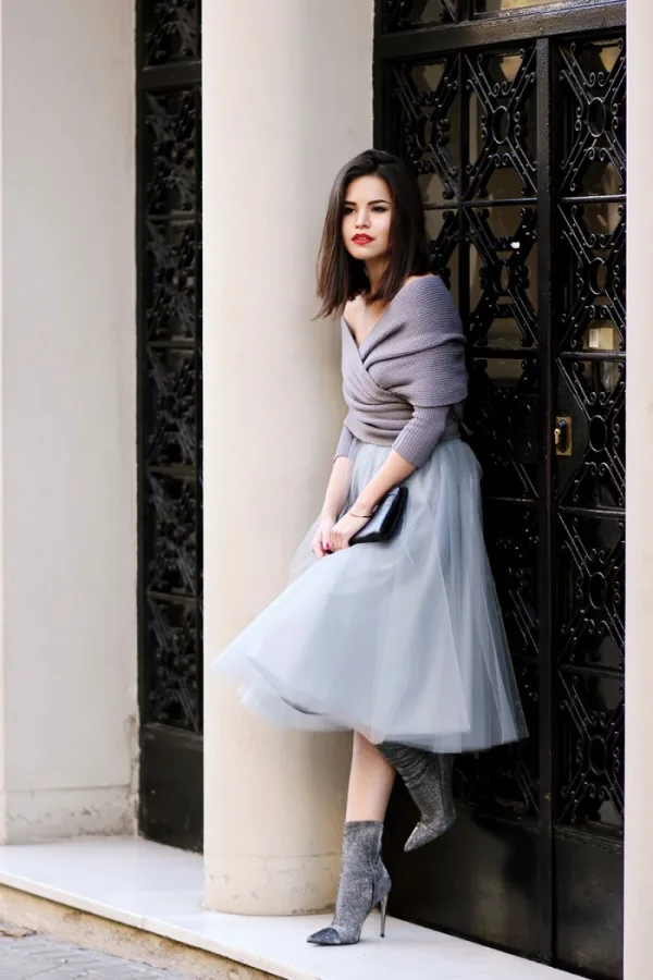 Sexy-Off-Shoulder-Winter-Outfits