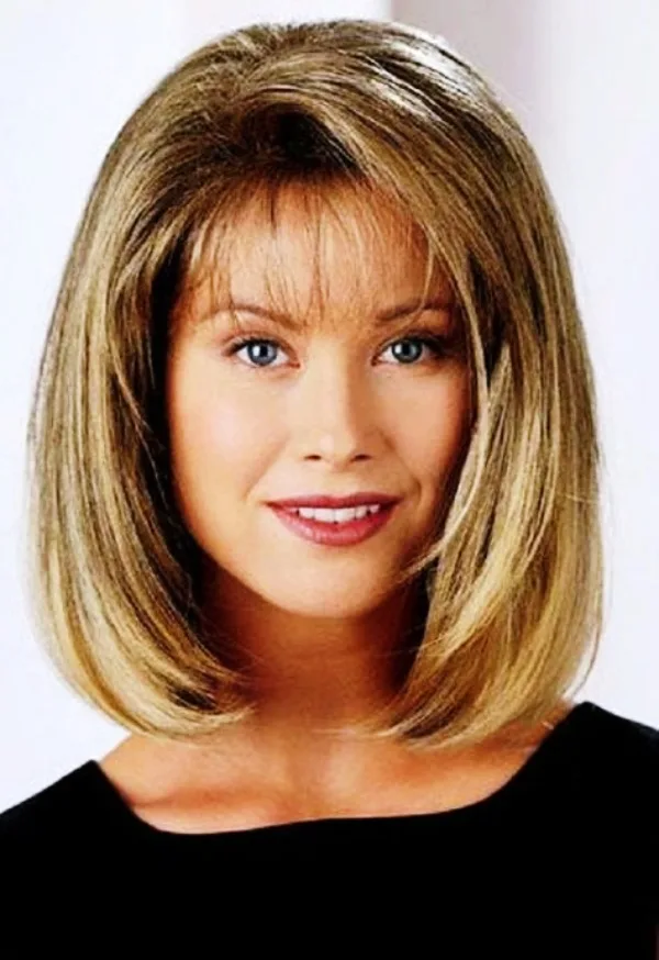 Sober-Hairstyles-For-Women-Over-50