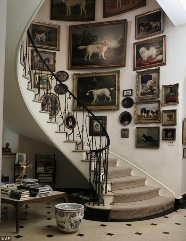 unique-stair-wall-decoration-ideas
