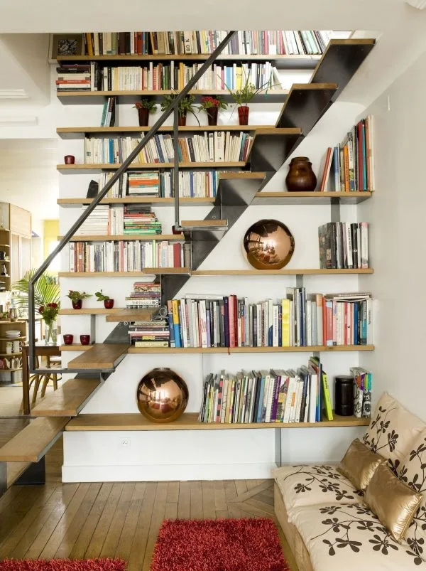 unique-stair-wall-decoration-ideas